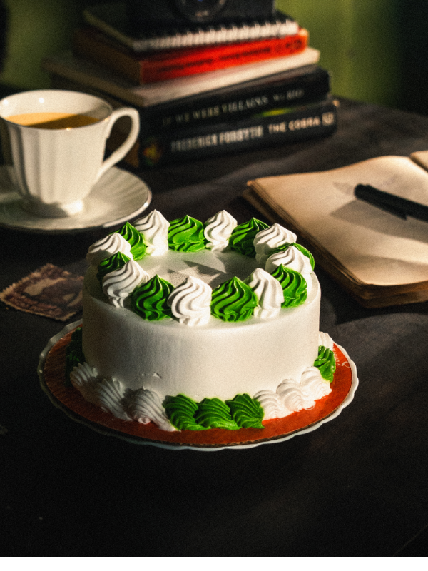 Azadi Cake Flower 1 Lbs Round Fruit Cocktail