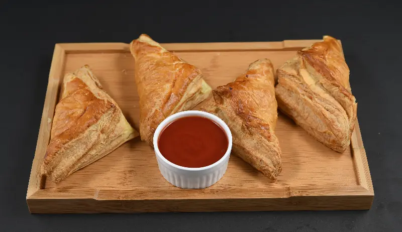 Chicken Samosa Large (Live)