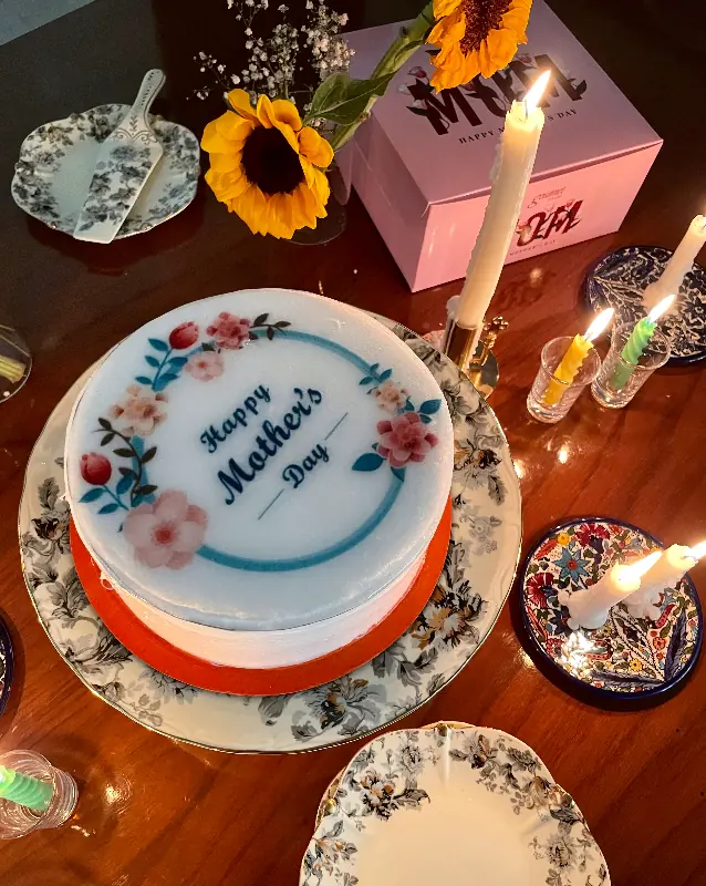 Mother's Day - Bon Event Cake 2 LBS